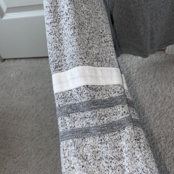 Knit hoodie - Picture 4 of 5